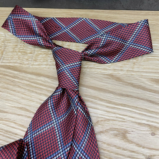 Ručně šitá hedvábná kravata vínová JDobias-tailoring