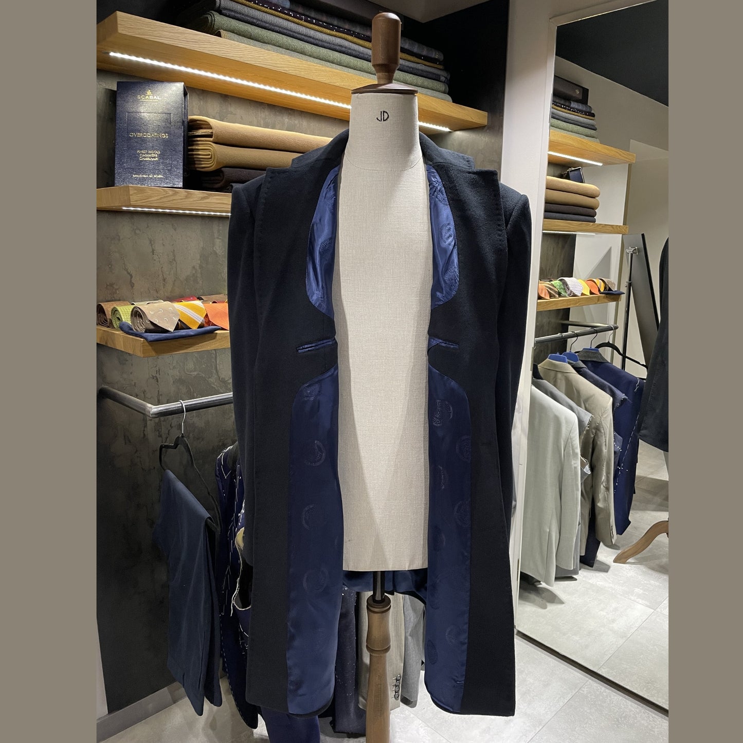 Pánský kabát na míru dle vlastního návrhu (poukaz) JDobias-tailoring